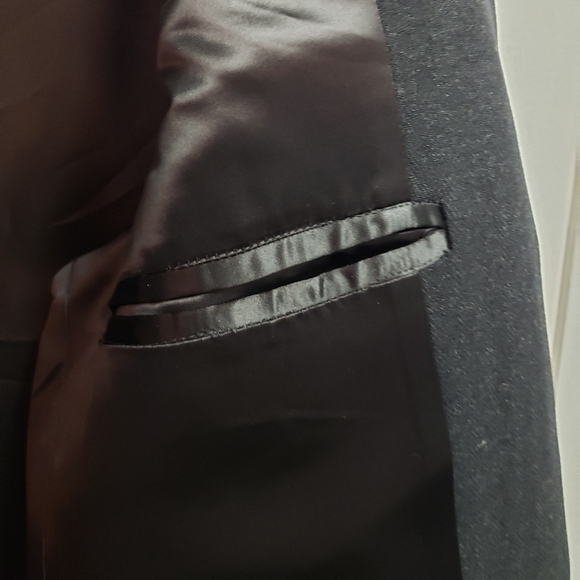 Beautiful vintage men's wool dress coat - see measurements as there are no tags - Picture 7 of 8